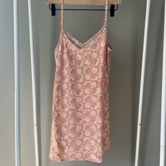 ROXY DRESS - Picture 2 of 2